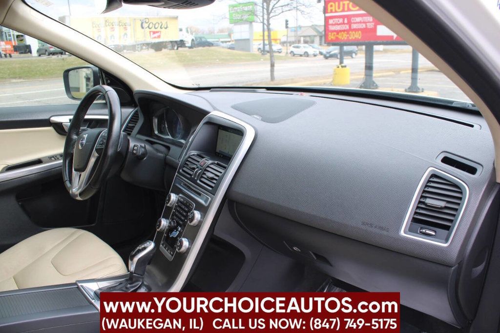2016 Volvo XC60 FWD 4dr T5 Drive-E Platinum - 22802161 - 10