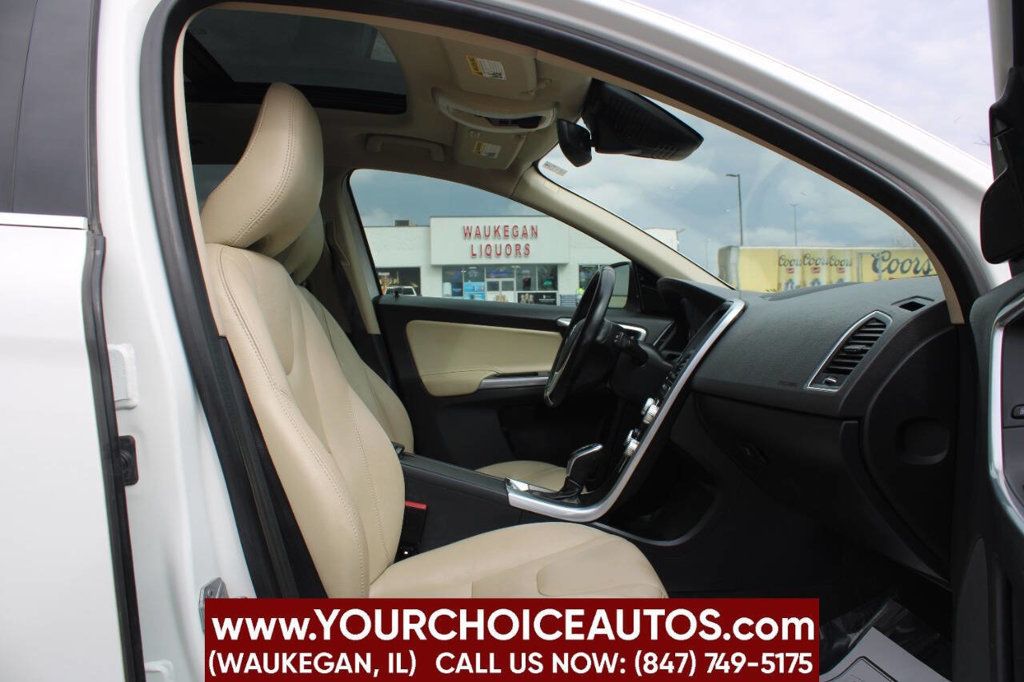 2016 Volvo XC60 FWD 4dr T5 Drive-E Platinum - 22802161 - 11