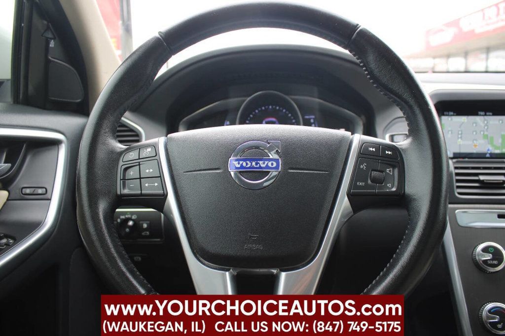 2016 Volvo XC60 FWD 4dr T5 Drive-E Platinum - 22802161 - 22