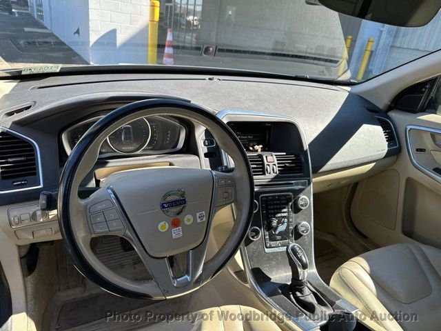 2016 Volvo XC60 FWD 4dr T5 Drive-E Premier - 22942772 - 7