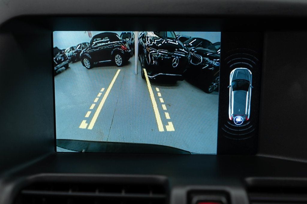 Volvo XC60 photo 20