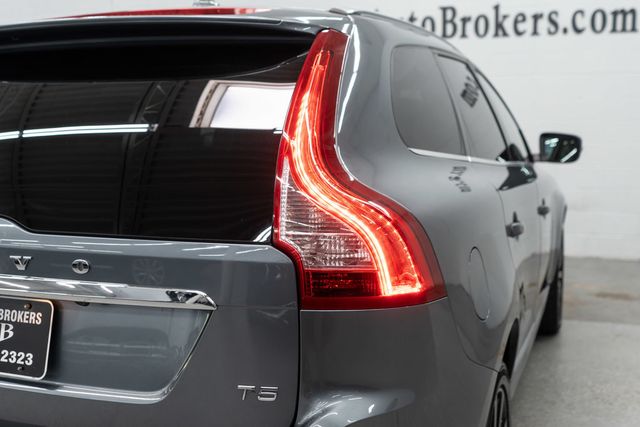 2016 Volvo XC60 FWD 4dr T5 Drive-E Premier - 23083917 - 38