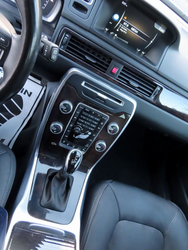 2016 Volvo XC70 AWD 4dr Wagon T5 Platinum - 22944748 - 35