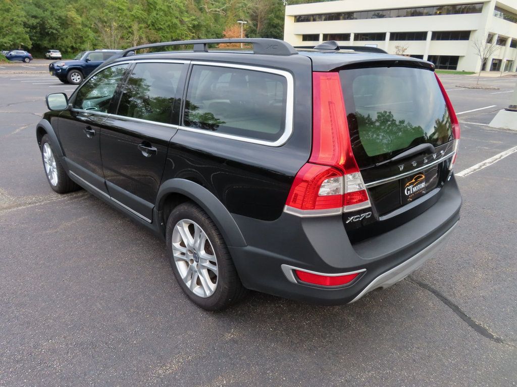 2016 Volvo XC70 T5 Premier photo 13