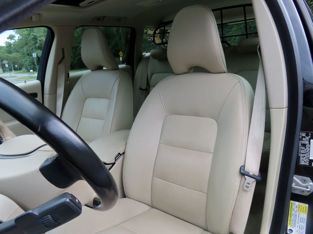 2016 Volvo XC70 T5 Premier photo 23
