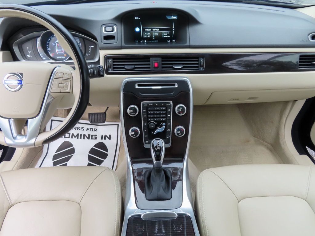 2016 Volvo XC70 T5 Premier photo 34