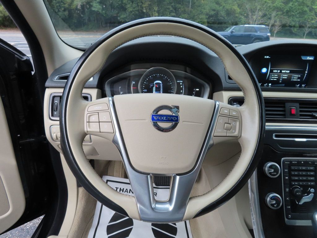 2016 Volvo XC70 T5 Premier photo 38