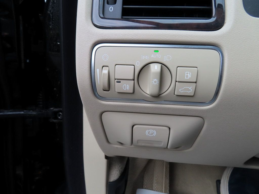 2016 Volvo XC70 T5 Premier photo 41