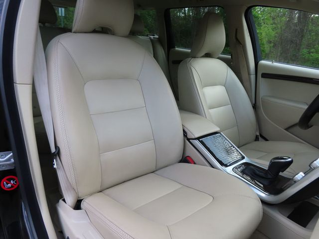 2016 Volvo XC70 AWD 4dr Wagon T5 Premier - 23020947 - 25