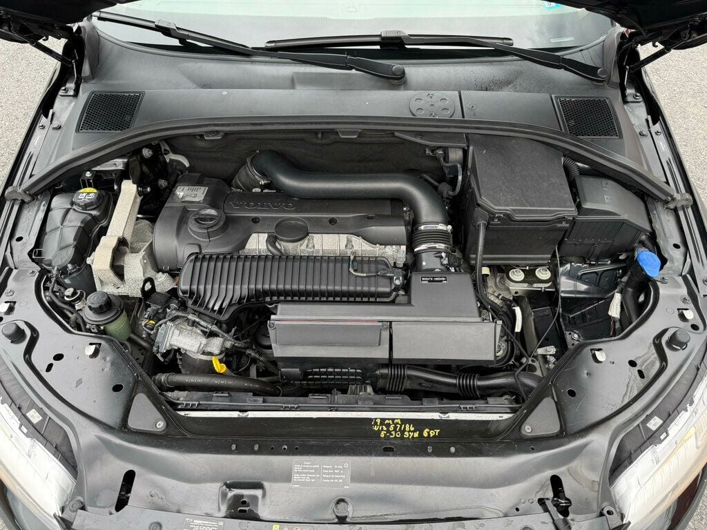 2016 Volvo XC70 T5 Premier photo 16