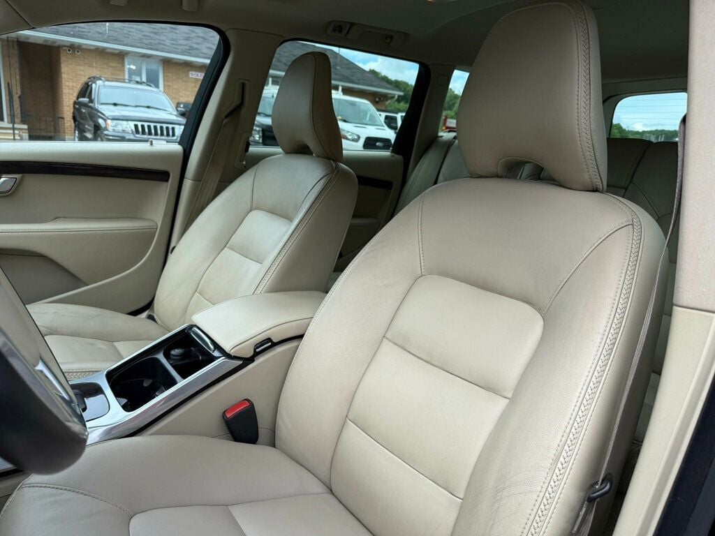 2016 Volvo XC70 T5 Premier photo 19