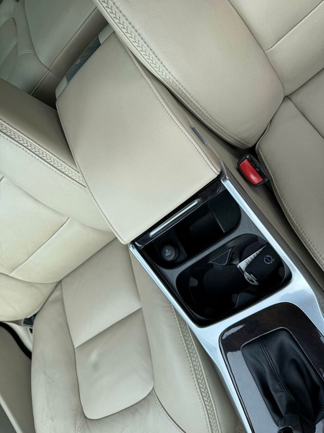 2016 Volvo XC70 AWD 4dr Wagon T5 Premier - 22846946 - 31