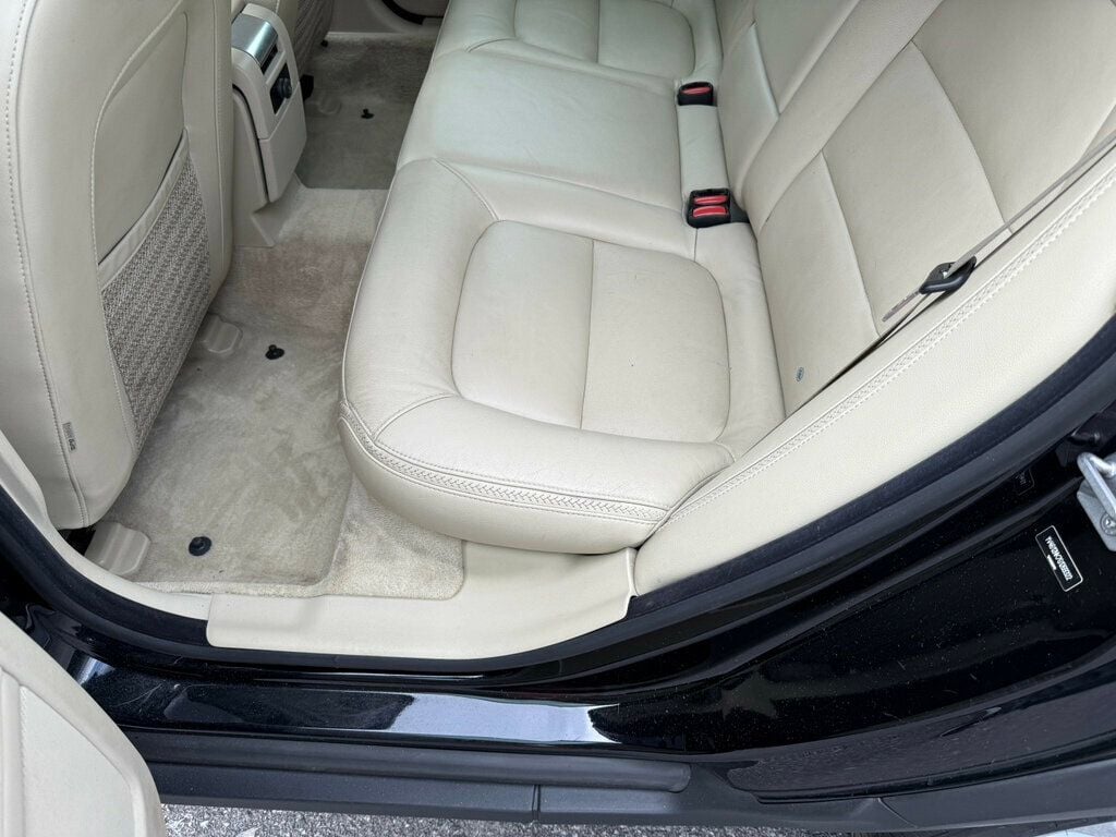 2016 Volvo XC70 T5 Premier photo 35