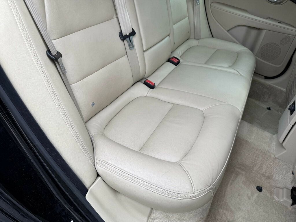 2016 Volvo XC70 T5 Premier photo 44