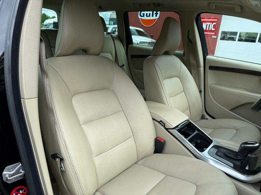 2016 Volvo XC70 T5 Premier photo 49