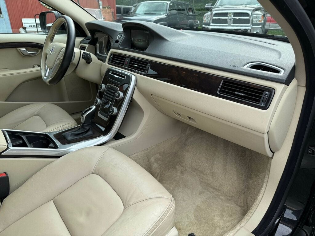 2016 Volvo XC70 T5 Premier photo 52