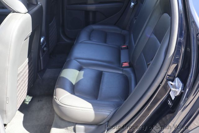 2016 Volvo XC70 FWD 4dr Wagon T5 Drive-E Premier - 22994418 - 10