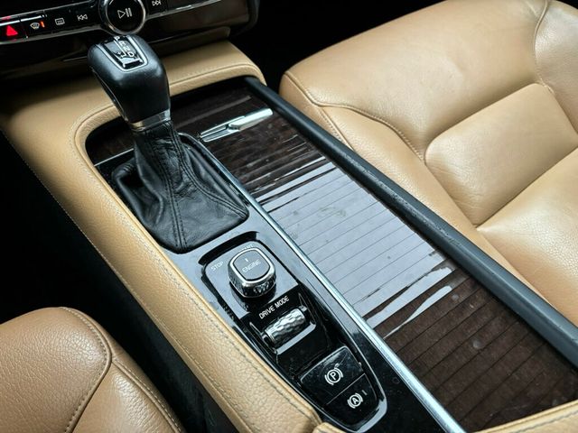 2016 Volvo XC90 2016 VOLVO XC90 T6 MOMENTUM - 22954116 - 32