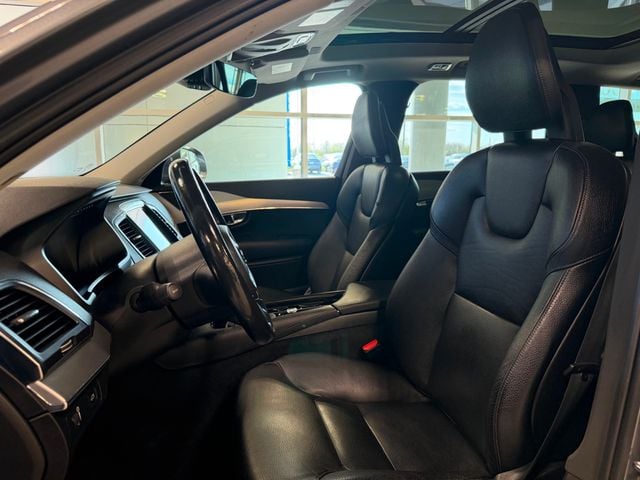 2016 Volvo XC90 AWD 4dr T5 Momentum - 23017533 - 19