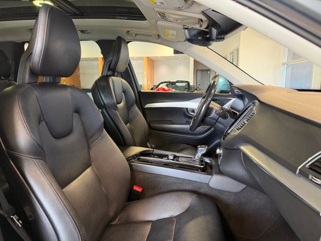 2016 Volvo XC90 AWD 4dr T5 Momentum - 23017533 - 22