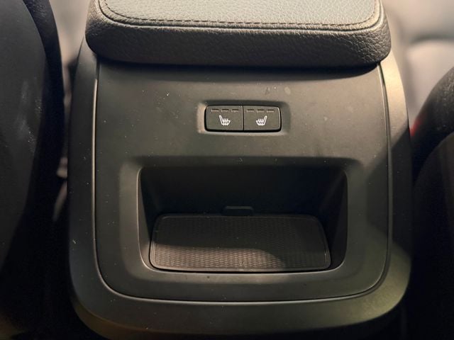 2016 Volvo XC90 AWD 4dr T5 Momentum - 23017533 - 35