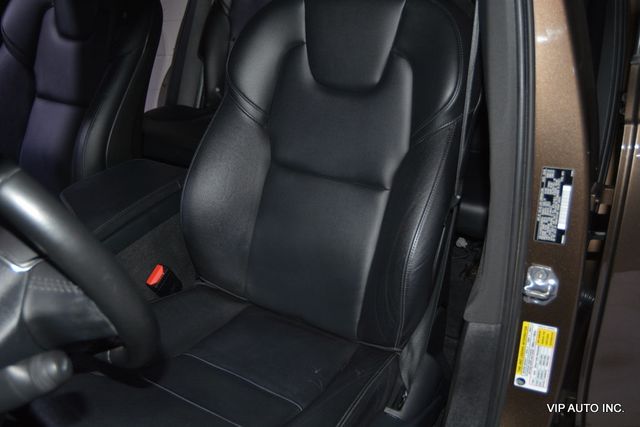 2016 Volvo XC90 AWD 4dr T5 Momentum - 22902217 - 14