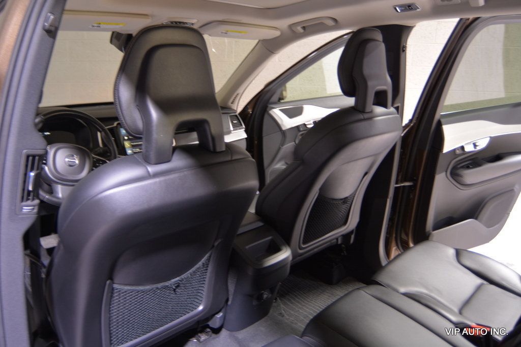 2016 Volvo XC90 AWD 4dr T5 Momentum - 22902217 - 19