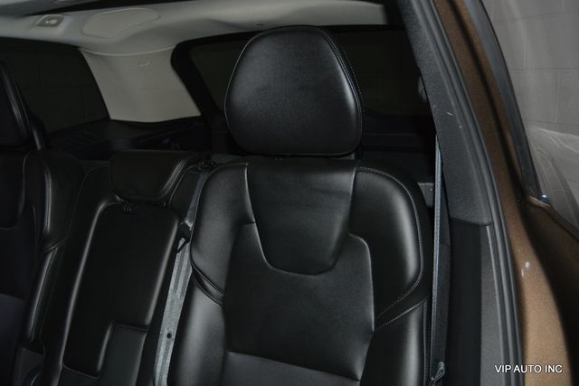 2016 Volvo XC90 AWD 4dr T5 Momentum - 22902217 - 21