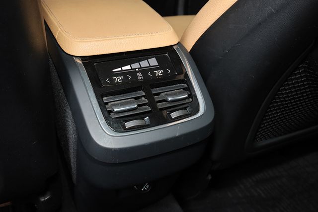 2016 VOLVO XC90 AWD 4dr T6 Momentum - 23030797 - 16