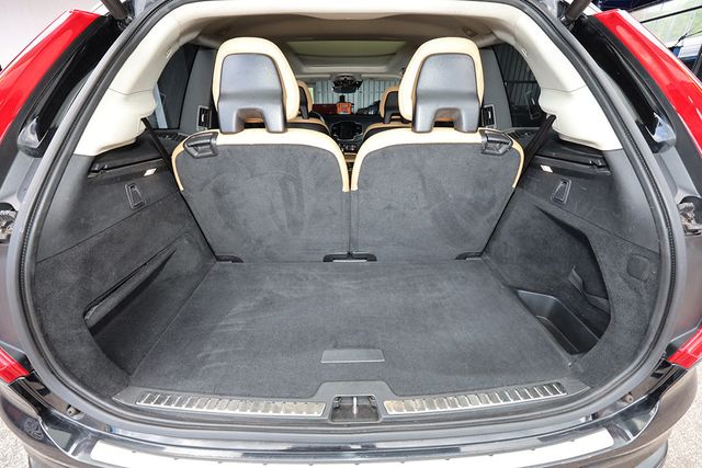 2016 VOLVO XC90 AWD 4dr T6 Momentum - 23030797 - 18