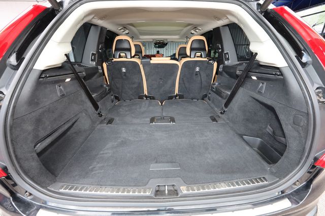 2016 VOLVO XC90 AWD 4dr T6 Momentum - 23030797 - 19