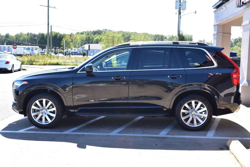 2016 Volvo XC90 AWD T6 Momentum photo 4