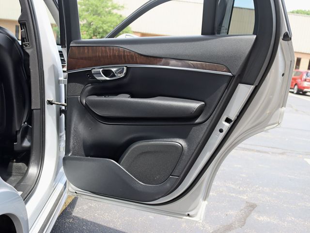 2016 Volvo XC90 AWD 4dr T6 Momentum - 22875771 - 28