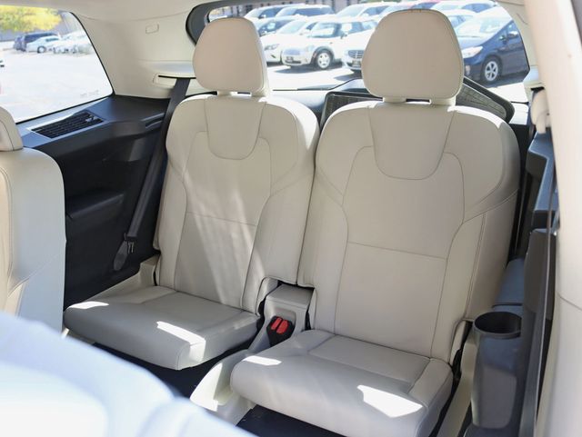 2016 Volvo XC90 AWD 4dr T6 Momentum - 23088131 - 26