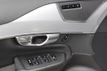 2016 Volvo XC90 AWD 4dr T6 Momentum - 22893440 - 9