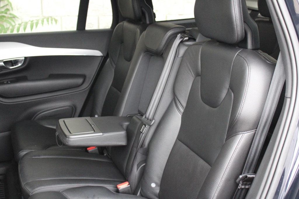 2016 Volvo XC90 AWD 4dr T6 Momentum - 22893440 - 13
