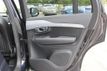 2016 Volvo XC90 AWD 4dr T6 Momentum - 22893440 - 17