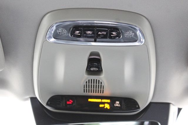 2016 Volvo XC90 AWD 4dr T6 Momentum - 22893440 - 26