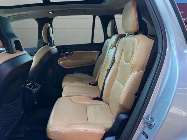 2016 Volvo XC90 AWD 4dr T6 Momentum - 22936993 - 8
