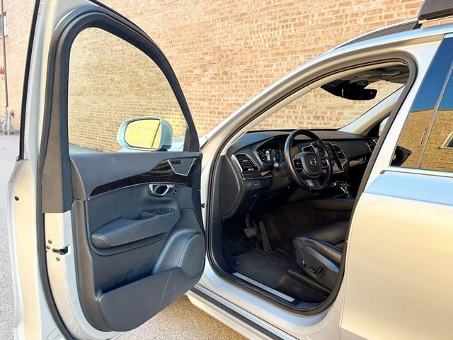 2016 Volvo XC90 AWD 4dr T6 Momentum - 23096792 - 5