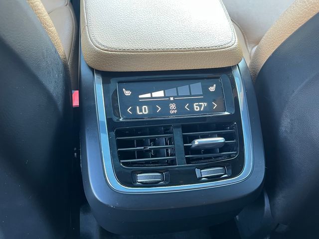2016 Volvo XC90 AWD 4dr T6 Momentum - 23037720 - 15