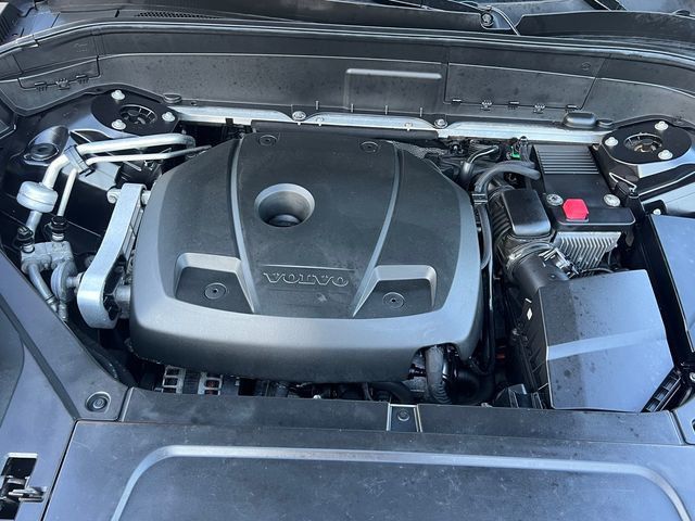 2016 Volvo XC90 AWD 4dr T6 Momentum - 23037720 - 23