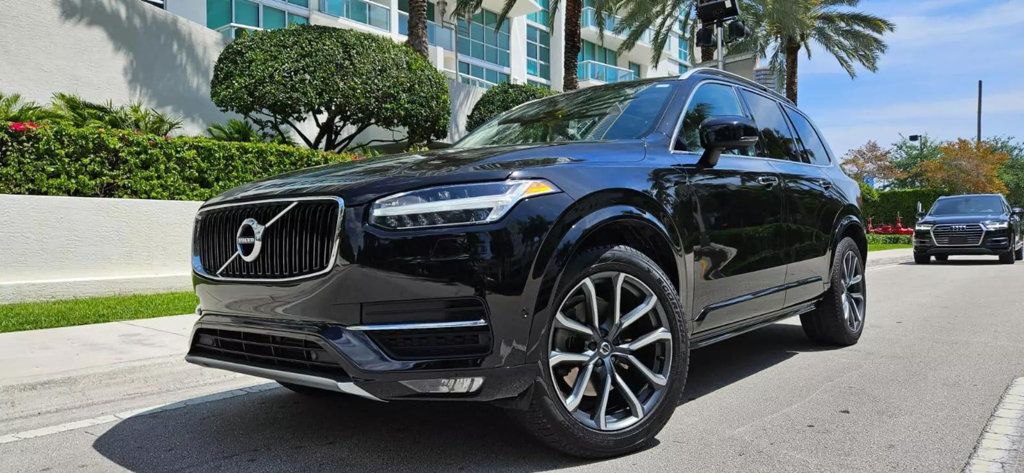 2016 Volvo XC90 AWD 4dr T6 Momentum - 22435888 - 3