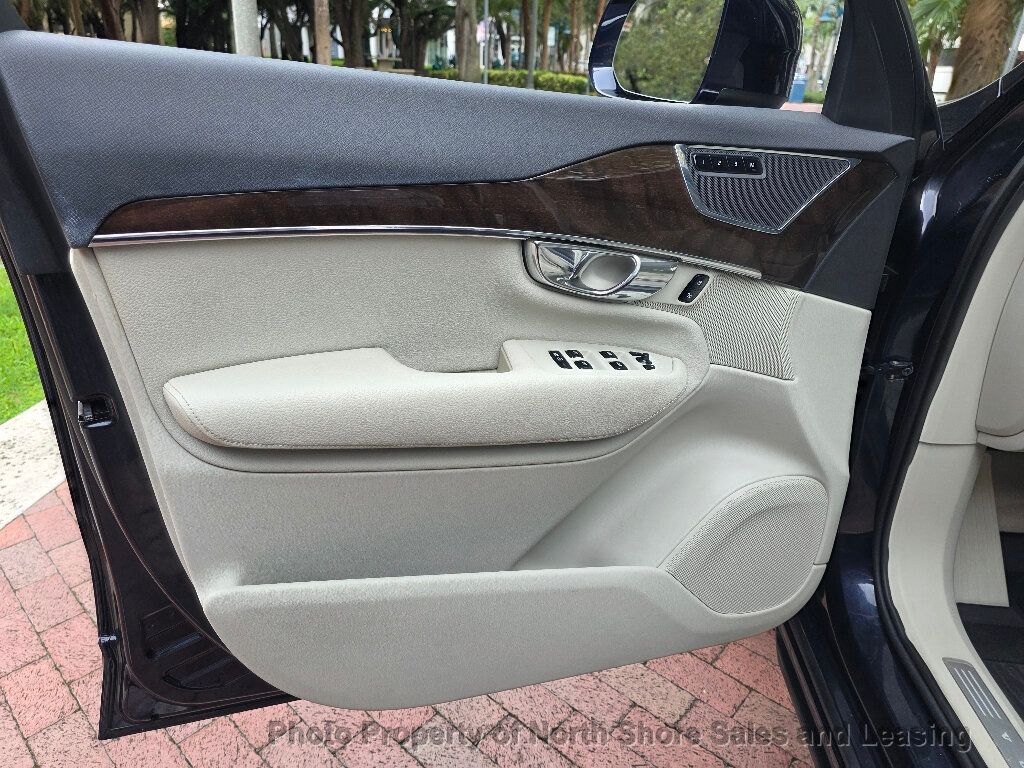 2016 Volvo XC90 AWD 4dr T6 Momentum - 22918445 - 19