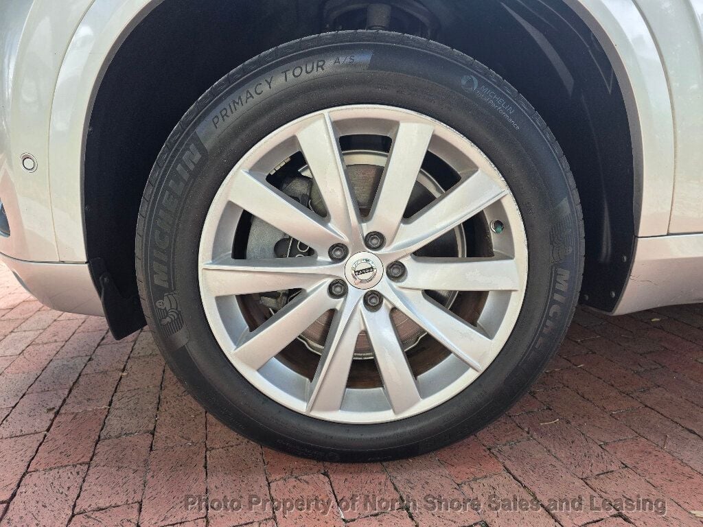 2016 Volvo XC90 AWD 4dr T6 Momentum - 22992817 - 17