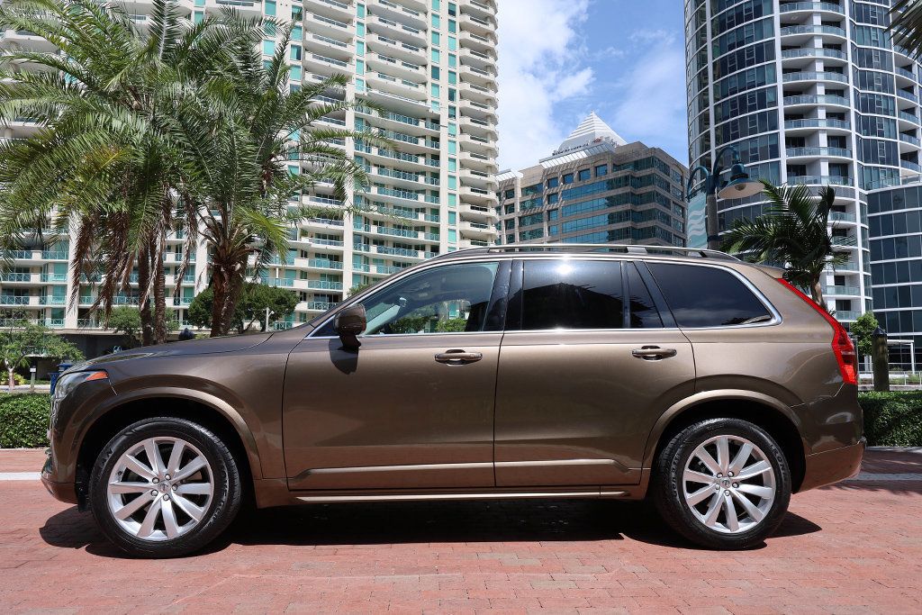 2016 Volvo XC90 T6 Momentum photo 52