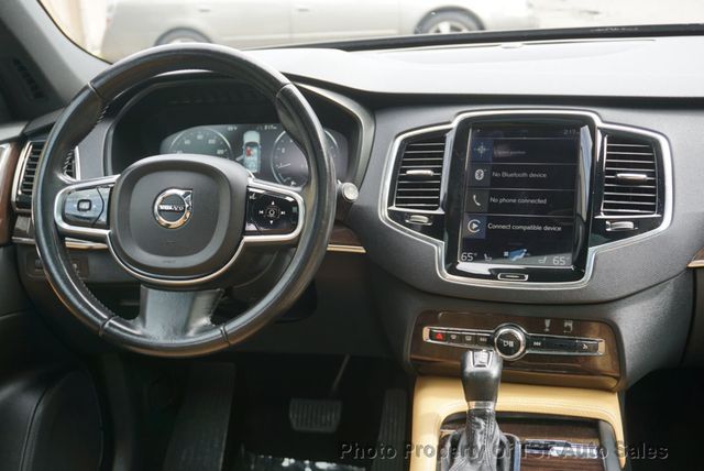 2016 Volvo XC90 AWD 4dr T6 Momentum - 23086167 - 16