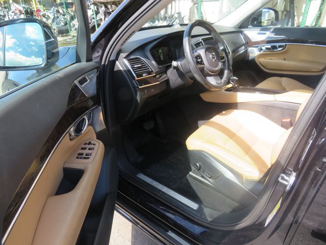 2016 Volvo XC90 AWD 4dr T6 Momentum(clear title) - 23023907 - 10