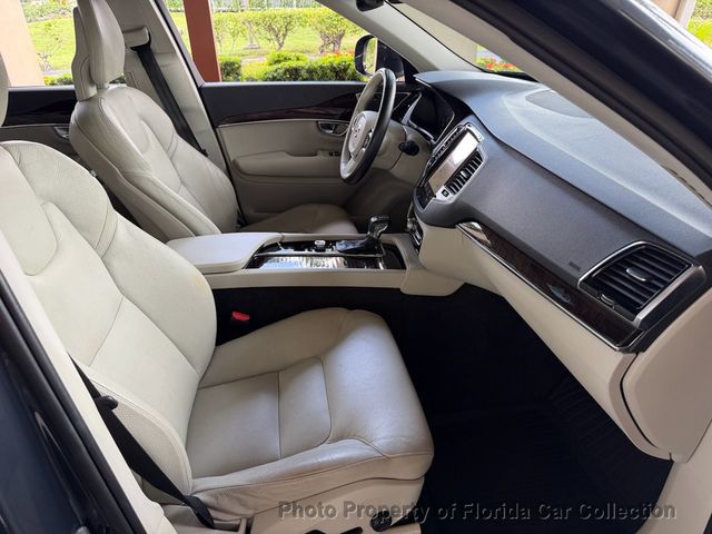 2016 Volvo XC90 T6 AWD Momentum - 23089488 - 9