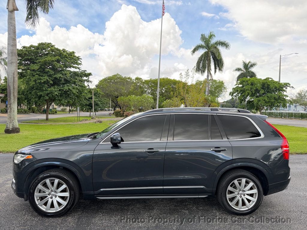 2016 Volvo XC90 T6 AWD Momentum - 23089488 - 12